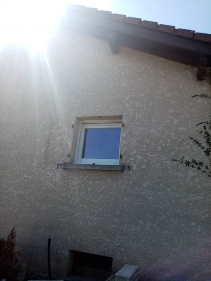 Fenêtre et porte d'entrée à Dommartin les Remiremont
