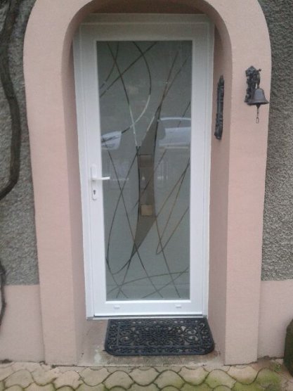 Fenêtres PVC et porte d'entrée PVC à Bertrichamps